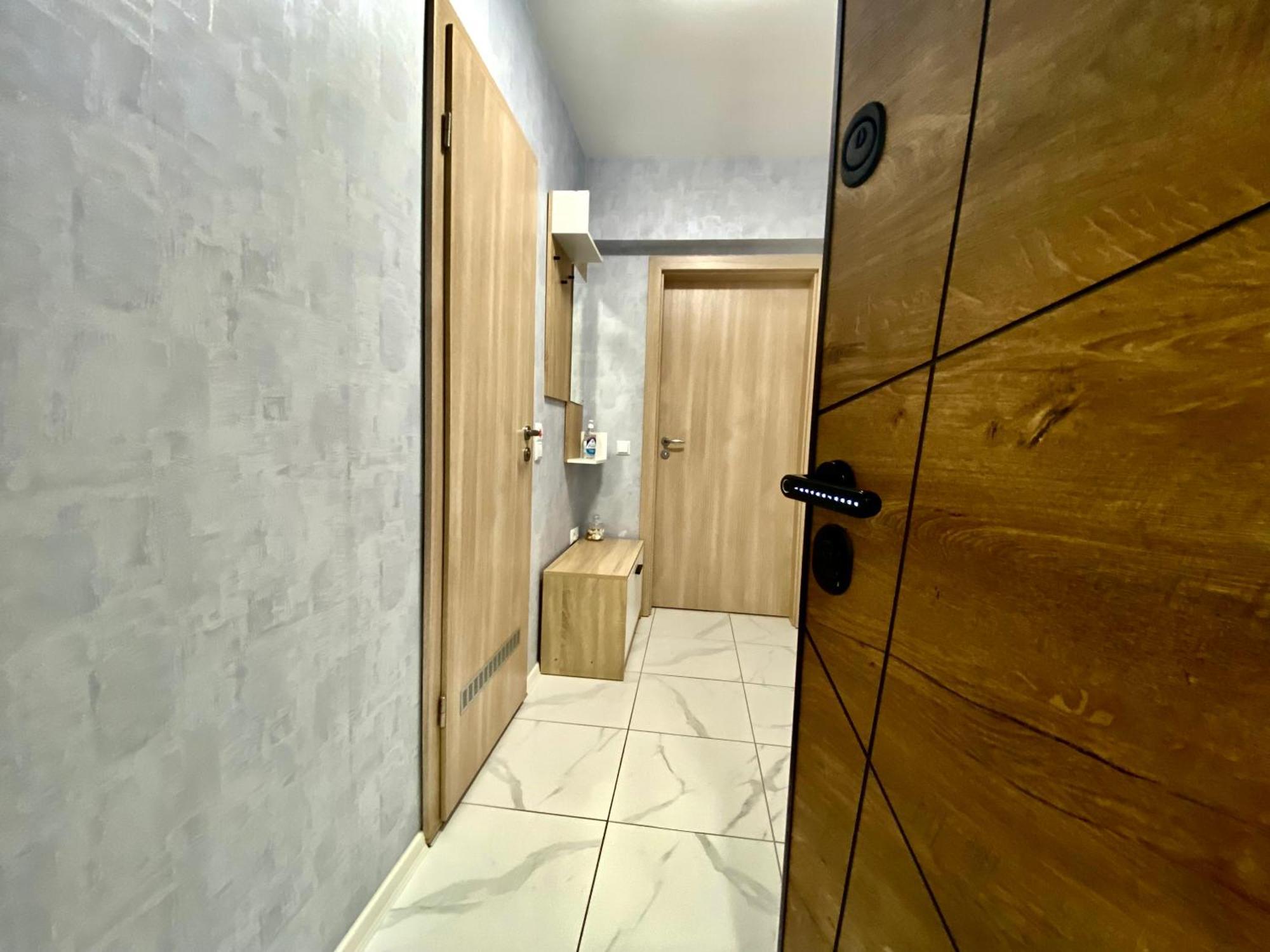 Avrora Suite Warna Exterior foto